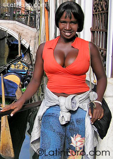 stunning Brazil girl Kelly from Belo Horizonte BR949
