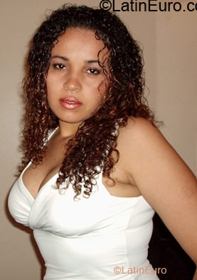 Date this passionate Brazil girl Elaine from Sao Paulo BR9303
