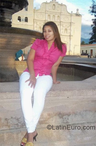 Date this hot Honduras girl Maria from Comayagua HN1765