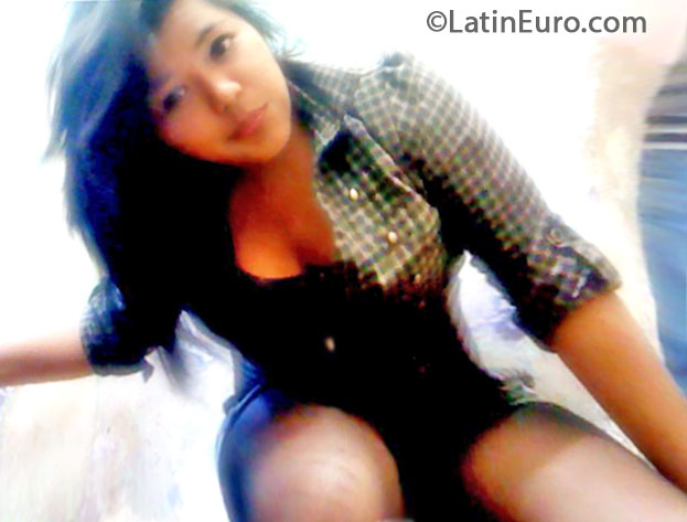 Date this pretty Mexico girl Monica from Mexico MX1189