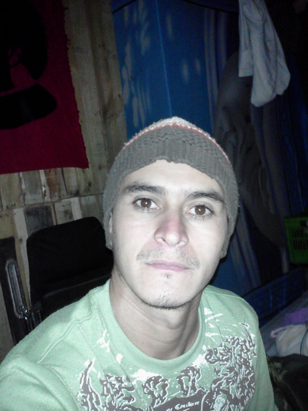 Date this happy Honduras man Fernando pastra from Tegucigalpa HN1303