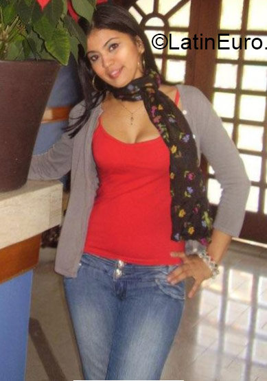 Date this beautiful Colombia girl Mile from Barranquilla CO17032