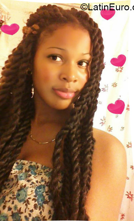 Date this beautiful Jamaica girl Kimberly from Kingston JM2033