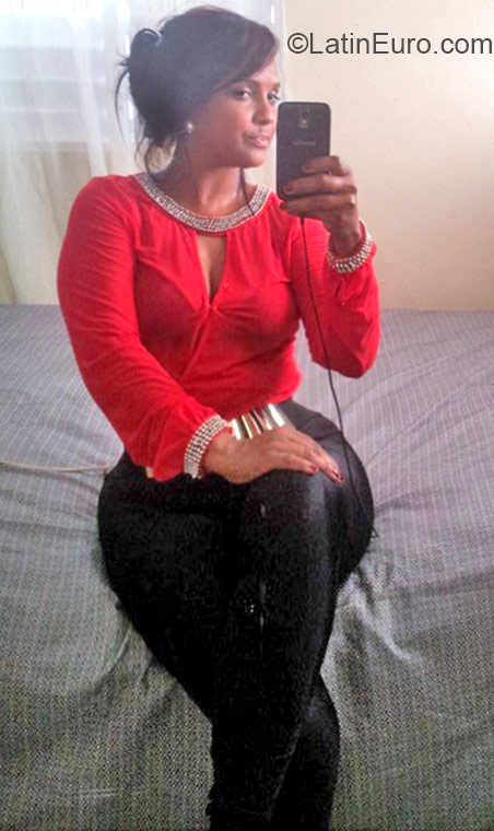 Date this young Dominican Republic girl Arisleydia from Santiago DO22082
