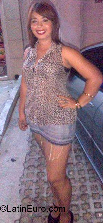 Date this fun Colombia girl Leyeiria from Barranquilla CO17584