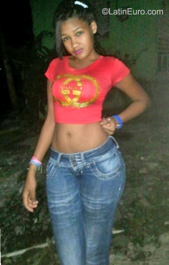 Date this young Dominican Republic girl Jasiel from Santo Domingo DO22823
