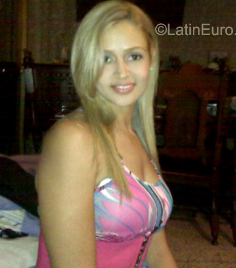 Date this foxy Venezuela girl Bela from Guayana VE622