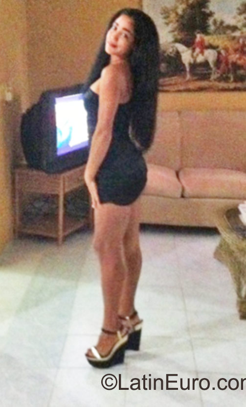 Date this charming Dominican Republic girl Rosy from Puerto Plata DO23597