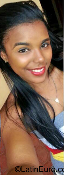 Date this stunning Dominican Republic girl Sonia from La Romana DO25868