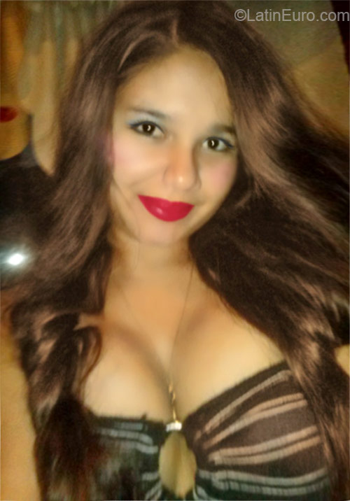 Date this sensual Honduras girl Rita from Olanchito HN1791