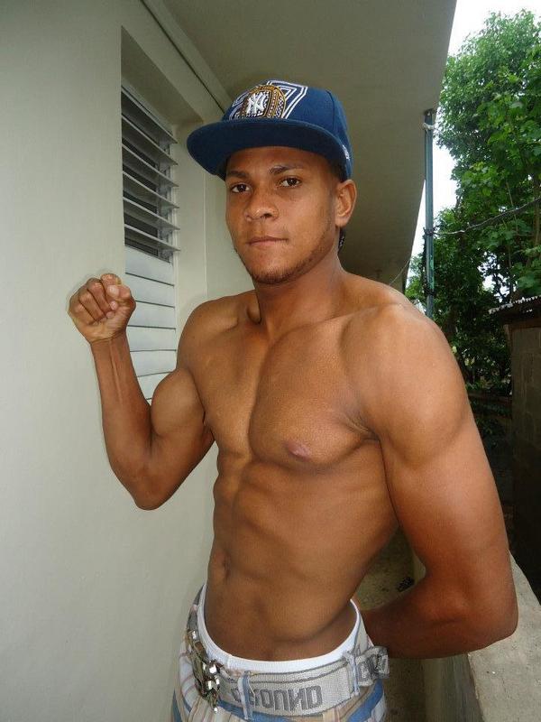 Date this foxy Dominican Republic man Antonio from Santiago De Loscaballero DO23910
