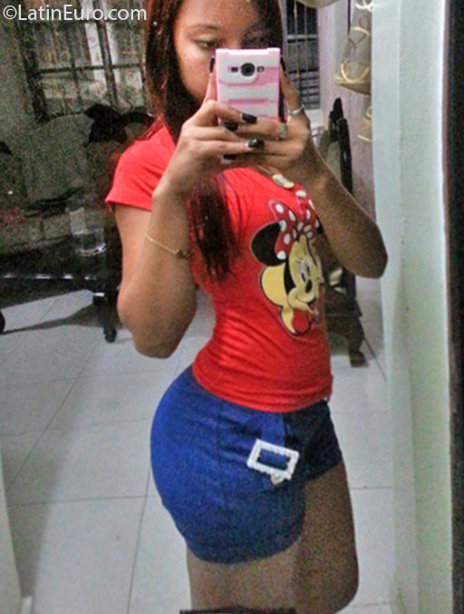 Date this exotic Dominican Republic girl Yunnedy from Puerto Plata DO25011