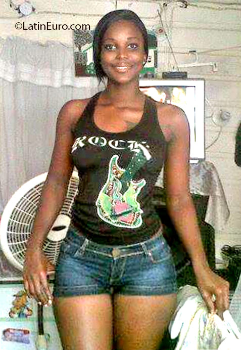 Date this hot Jamaica girl Nordi from Kingston JM2304