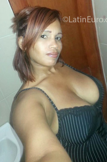 Date this young Dominican Republic girl Marilin from Puerto Plata DO25829