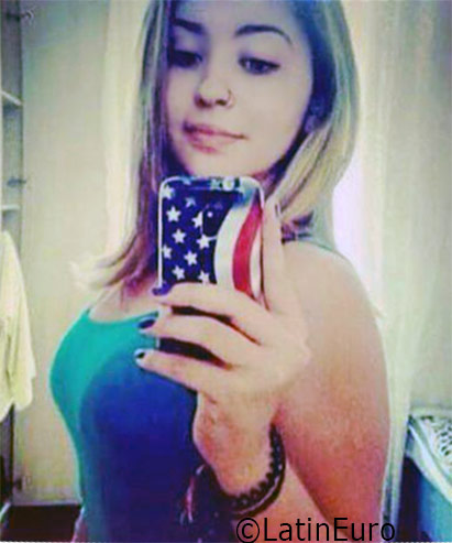 Date this young Brazil girl Samaria from Manaus BR9710