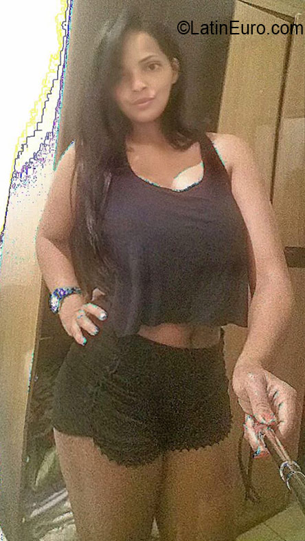 Date this tall Brazil girl Gesiane from Belo Horizonte BR9720
