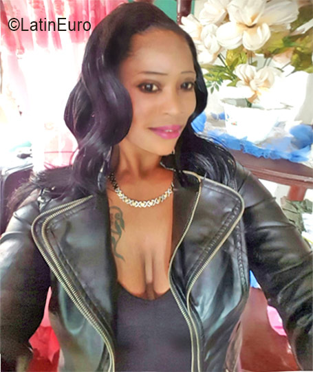 Date this exotic Jamaica girl Alicia from Kingston JM2345