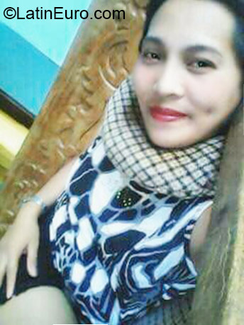 Date this good-looking Philippines girl Eden from Mauswagon Cabanglasan PH930