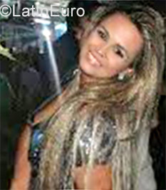 Date this nice looking Brazil girl Rachel from Curitiba BR9852