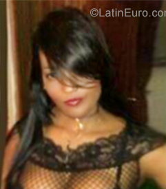 Date this gorgeous Dominican Republic girl Luz from Santo Domingo DO27199