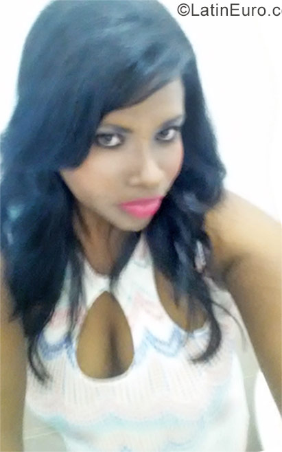 Date this funny Dominican Republic girl Wanda from Santiago DO27248