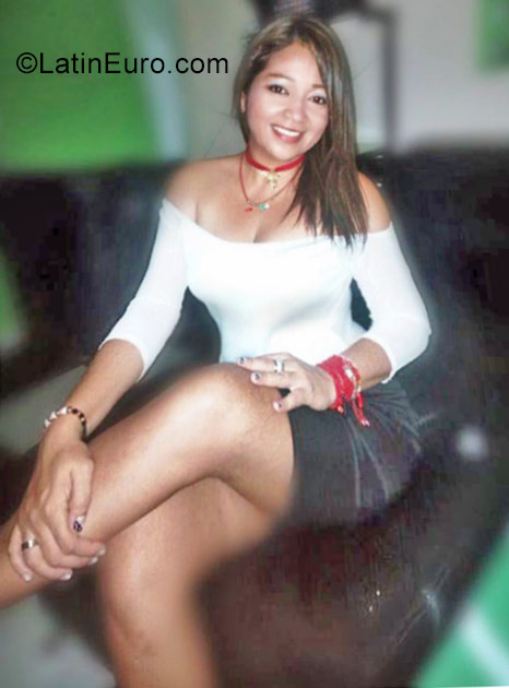 Date this fun Colombia girl Darling from Barranquilla CO20089