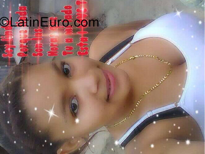 Date this young Dominican Republic girl Gabriela from Santiago DO27395