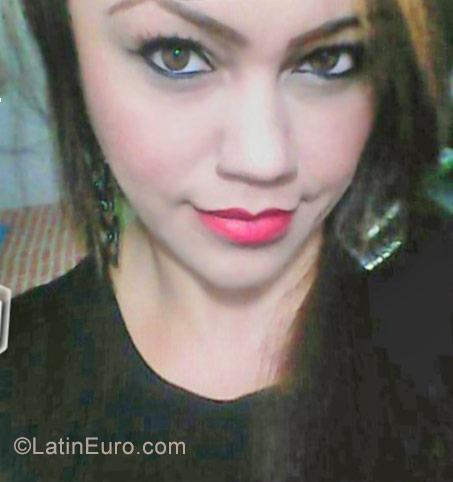 Date this charming Colombia girl Marcela from Medellin CO20735