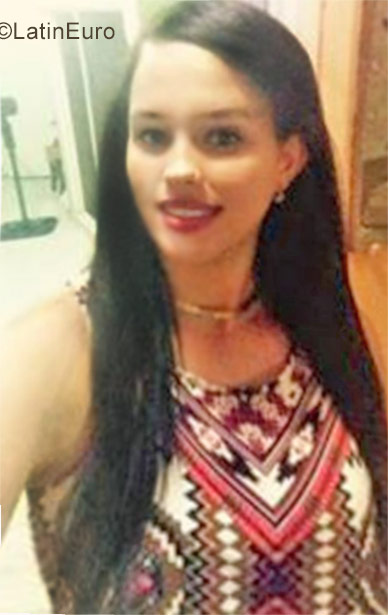Date this lovely Dominican Republic girl Stefi from Santiago DO28024