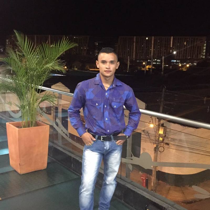 Date this nice looking Colombia man Steven Fernande from Bogota CO20894