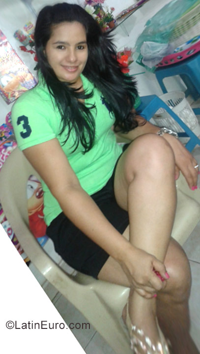 Date this beautiful Colombia girl Maria from Valledupar CO21113