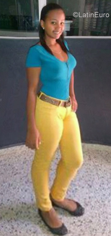 Date this delightful Dominican Republic girl Ashley from Santiago DO28259