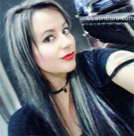 Date this funny Colombia girl Adriana from Nariño CO21419