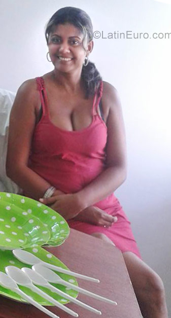 Date this hot Colombia girl Odalis from Bucaramanga CO21558