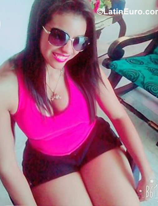 Date this gorgeous Colombia girl Stefany patricia from Cartagena CO21737