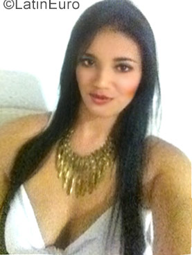 Date this gorgeous Colombia girl Ana maria from Medellin CO22024