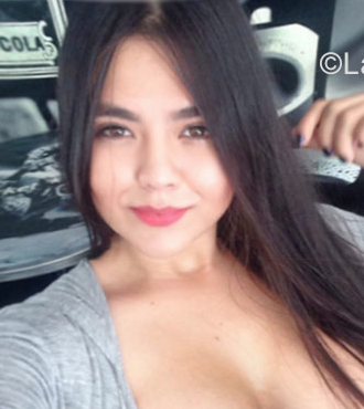 Date this hot Colombia girl Laura lizeth from Bucaramanga CO22133