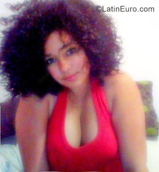 Date this fun Colombia girl Vanesa from Pereira CO22193