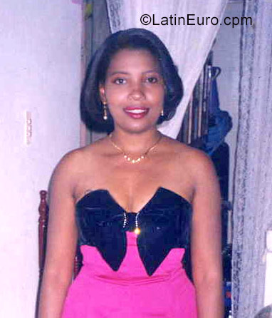 Date this young Dominican Republic girl Marisela from Santiago DO30391
