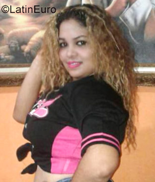 Date this georgeous Colombia girl Elianys from cartagena CO22456