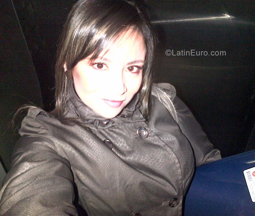 Date this funny Colombia girl Samara from Santa Marta CO22891