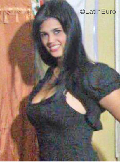 Date this beautiful Venezuela girl Yamilet from Cabimas VE1184