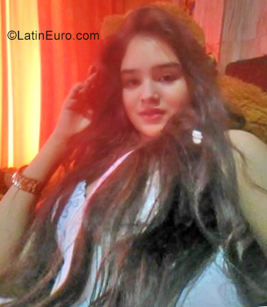 Date this sultry Colombia girl Valentina from Santa rosa de cabal CO23187