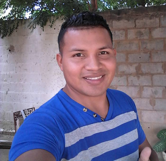Date this cute Venezuela man Adrian from maracaibo VE1307