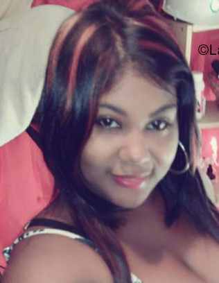 Date this passionate Dominican Republic girl Bellalis from Santo Domingo DO31597