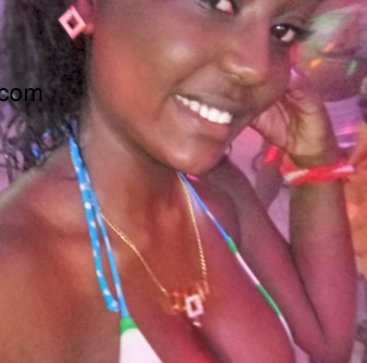 Date this good-looking Dominican Republic girl Wileidy from Santo Domingo DO31650