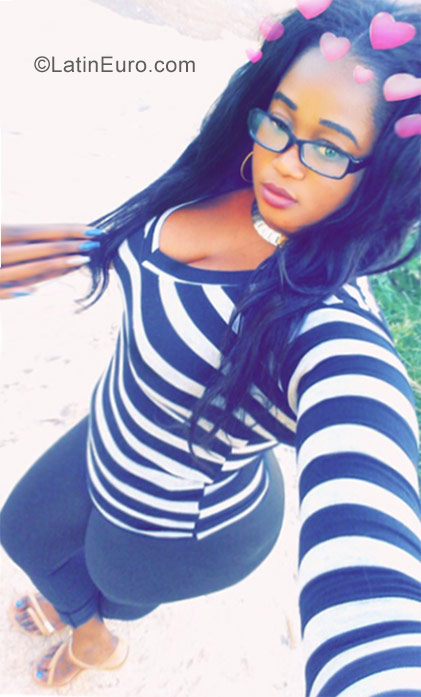 Date this funny Jamaica girl Jade from Kingston JM2569