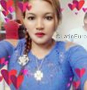 Date this charming Honduras girl Selene from Puerto Cortes HN2552