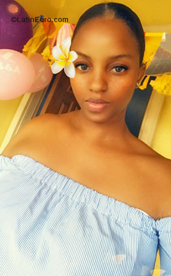 Date this charming Jamaica girl Shanell from Montego Bay JM2612