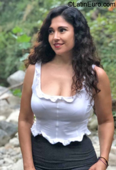 Date this cute Mexico girl Blanca from Monterrey MX2082